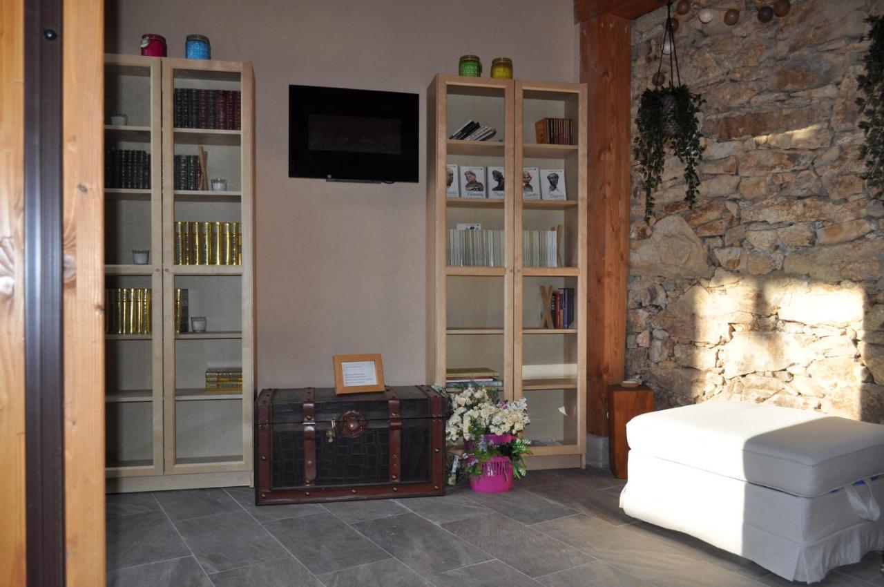 El Rincon Secreto De Gredos Especializada En Celiaquia Y Diabetes Y Jacuzzi Konuk evi Tormellas Dış mekan fotoğraf